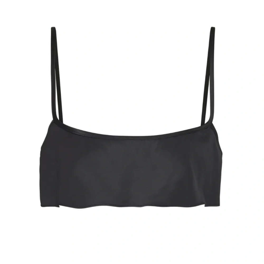 SKIMS Woven Shine Cami in Onyx. Size 4X. New Without Tags.